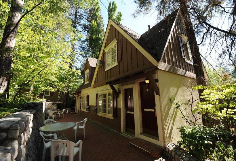 スタンダードルーム, Saddleback Inn At Lake Arrowhead