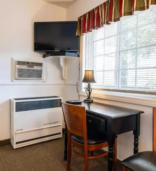 اتاق استاندارد با تخت بزرگ, Saddleback Inn At Lake Arrowhead