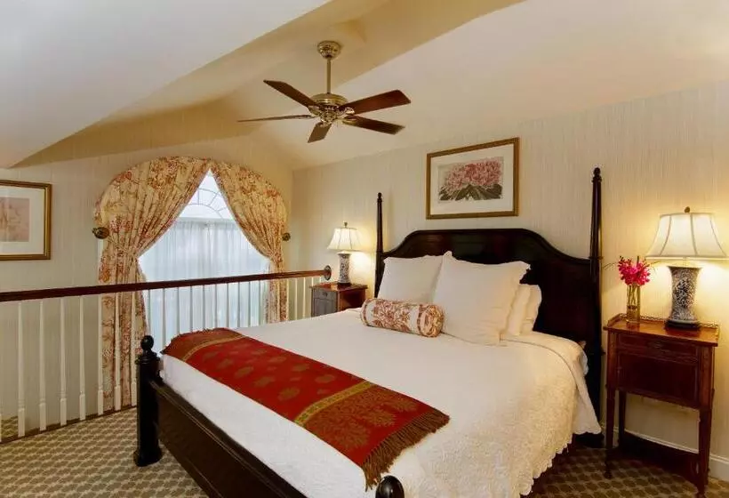 Standard-huone, Saybrook Point Resort & Marina