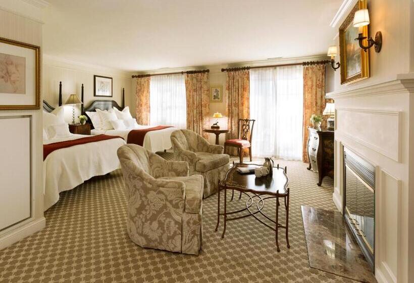 غرفة قياسية رباعية مطلة على البحر, Saybrook Point Resort & Marina