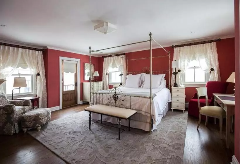 Suite with Terrace, Saybrook Point Resort & Marina