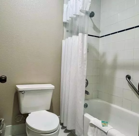 キングサイズベッドのスタンダードルーム, The Tillamook Inn
