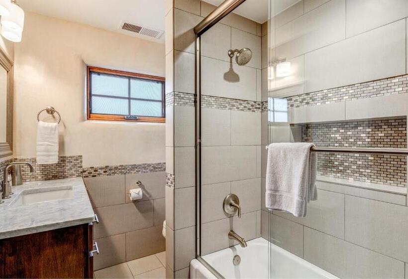 带2个卧室的别墅, Santa Fe Motel & Inn