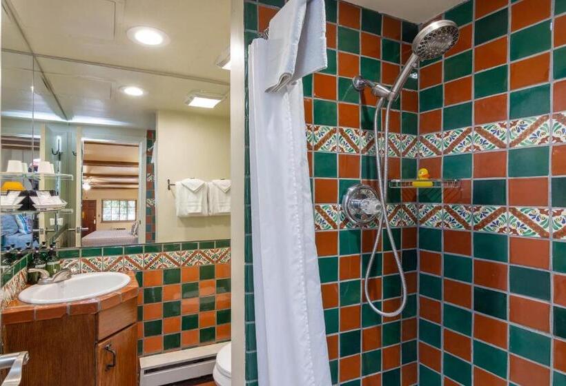 带特大床的标准间, Santa Fe Motel & Inn