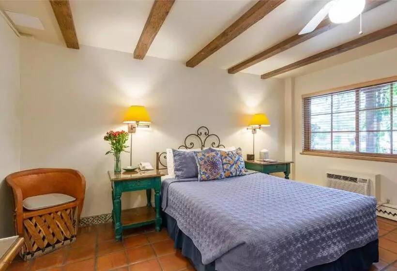 اتاق استاندارد با تخت دو نفره بزرگ, Santa Fe Motel & Inn