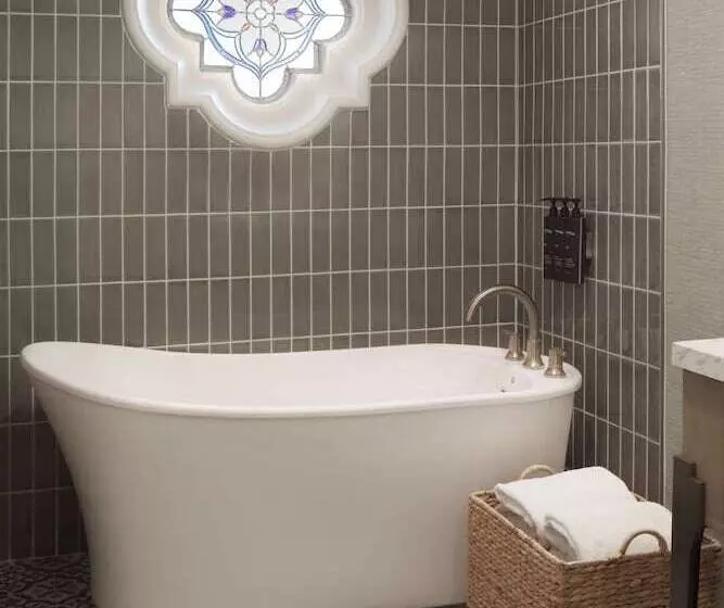 سوئیت پرزیدنت, The Scottsdale Resort & Spa, Curio Collection By Hilton