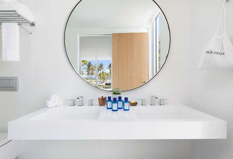 Студио Стандарт Кровать Кинг, The Scottsdale Resort & Spa, Curio Collection By Hilton