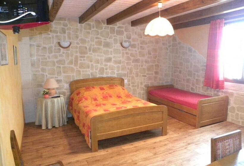 スタンダードトリプルルーム, Auberge Les Volpilières