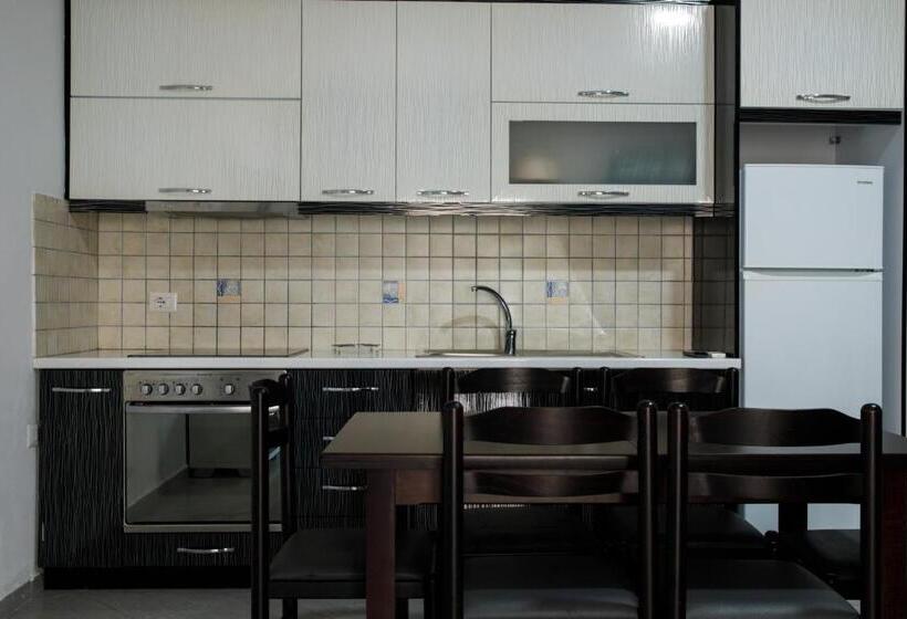 آپارتمان 1 خوابه با بالکن, Grand Blue Apart