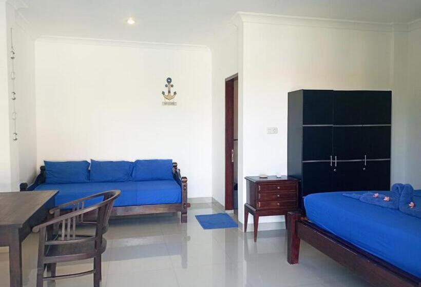 Трехместный Номер Стандарт Вид на Бассейн, Sea Star Bali