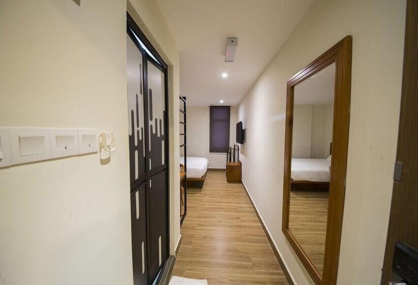 חדר דלוקס, The Point Boutique