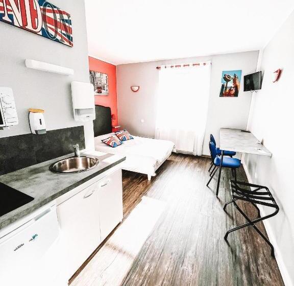 חדר סטודיו סטנדרד, Hôtel Les Jardins Dunkerque Center