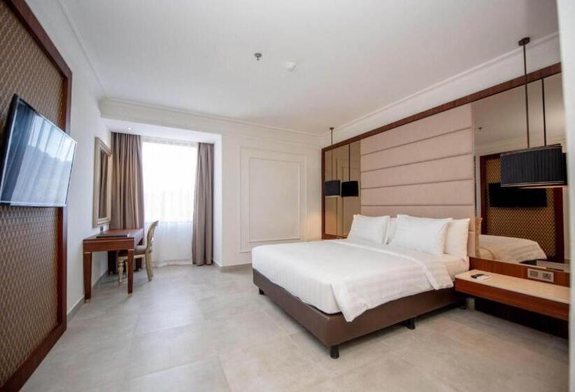 اتاق لوکس, Mahkota Hotel Singkawang