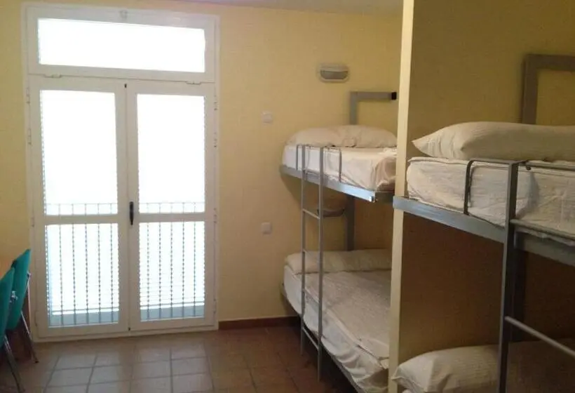 ルームシェアのワンベッド, Albergue De Puntas De Calnegre