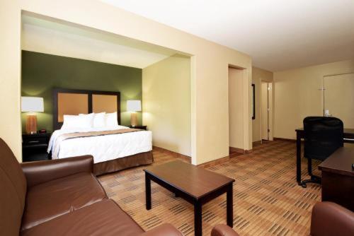 Номер Стандарт, Extended Stay America Suites  Cincinnati  Blue Ash  Reagan Hwy