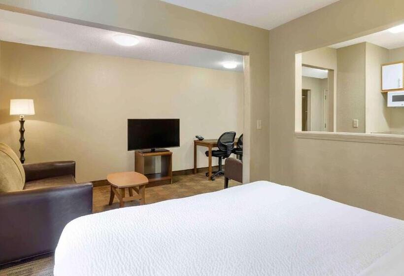 豪华工作室, Hometowne Studios And Suites By Red Roof Greensboro