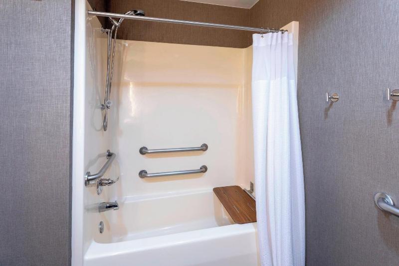 스탠다드 스튜디오, Springhill Suites Rochester Mayo Clinic Area/saint Marys