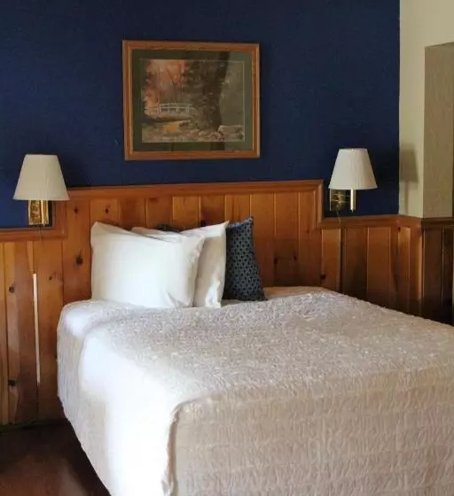 اتاق اکونومی, Stone Fence Resort