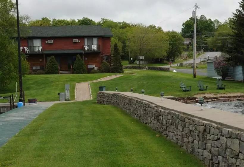 اتاق استاندارد با چشم‌انداز دریا, Stone Fence Resort