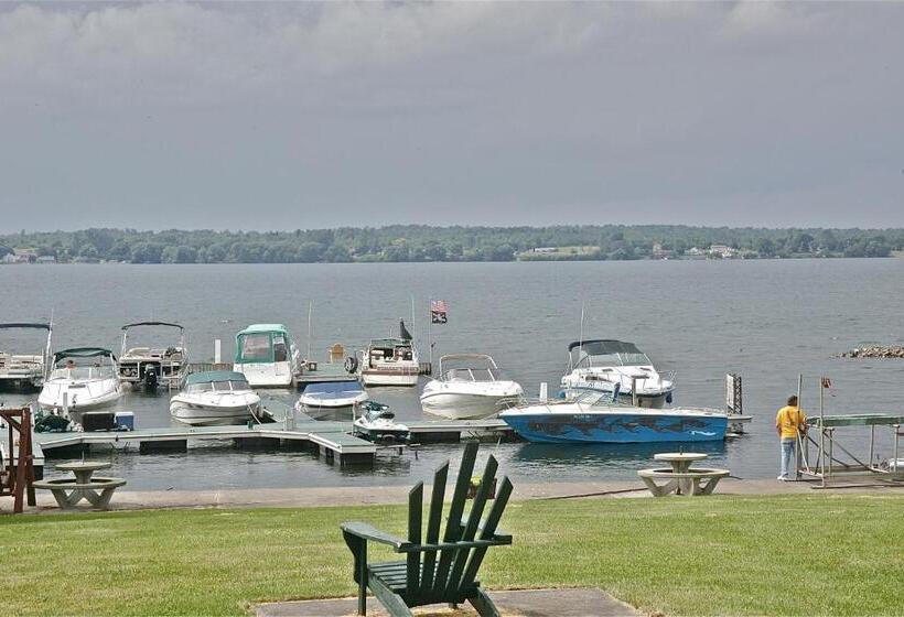 غرفة قياسية مطلّة علي البحر, Stone Fence Resort