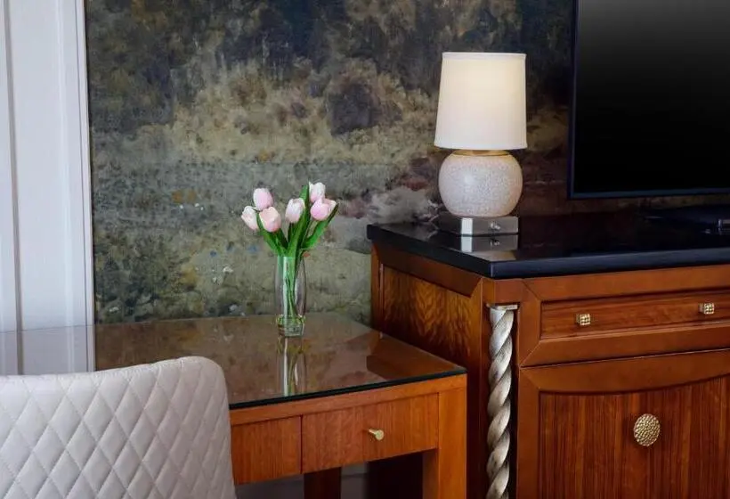 身障者適用スタンダードルーム, The Inn At Long Beach