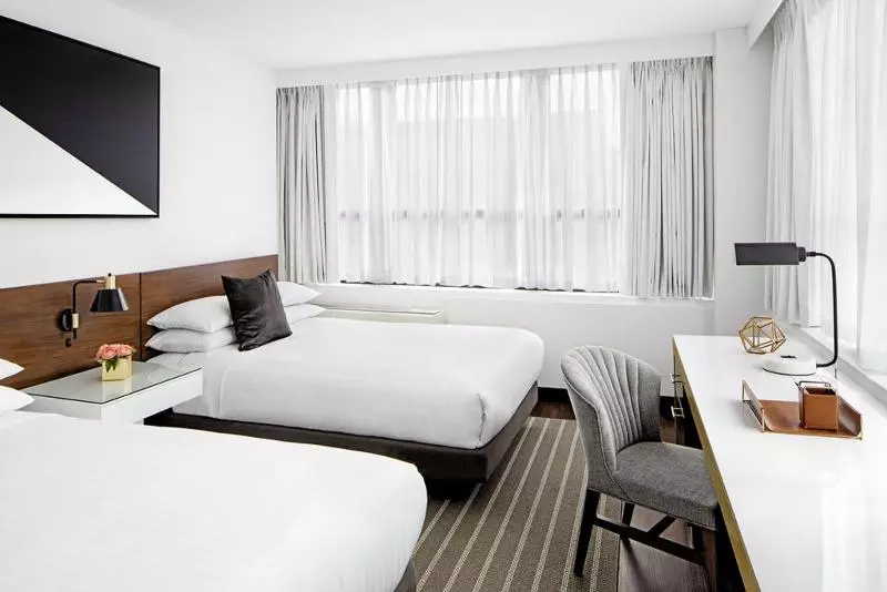 استودیوی استاندارد, The St Gregory Hotel Dupont Circle Georgetown