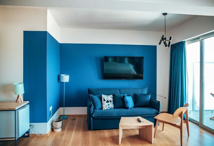 Suite, Selina Athens Theatrou