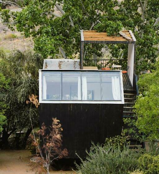 Номер Стандарт, Milodge Elqui Domos