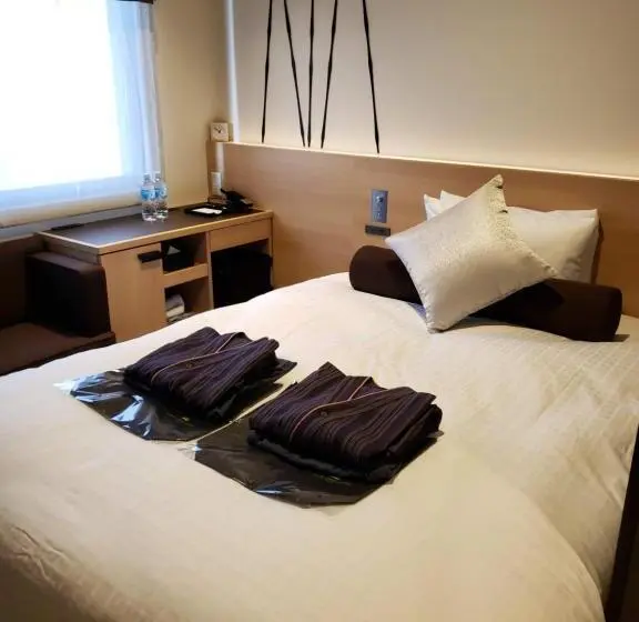 Superior-huone, Royal Twin Hotel Kyoto Hachijoguchi