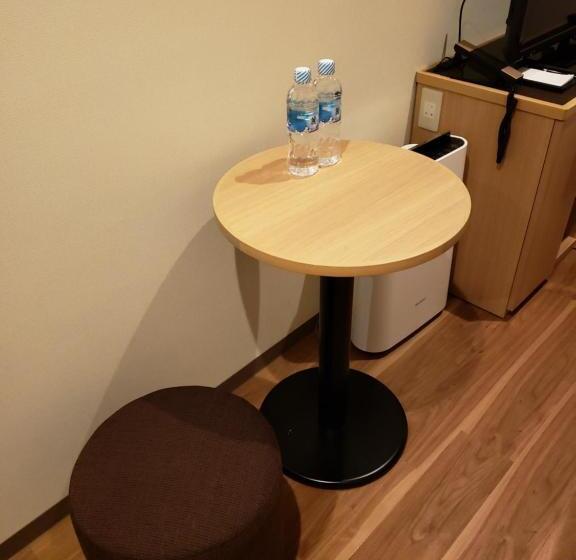 اتاق استاندارد, Royal Twin Hotel Kyoto Hachijoguchi