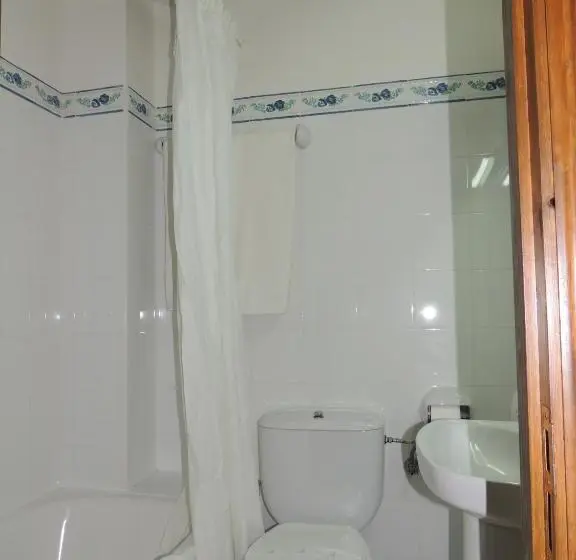 Quarto standard, Posada Maximo