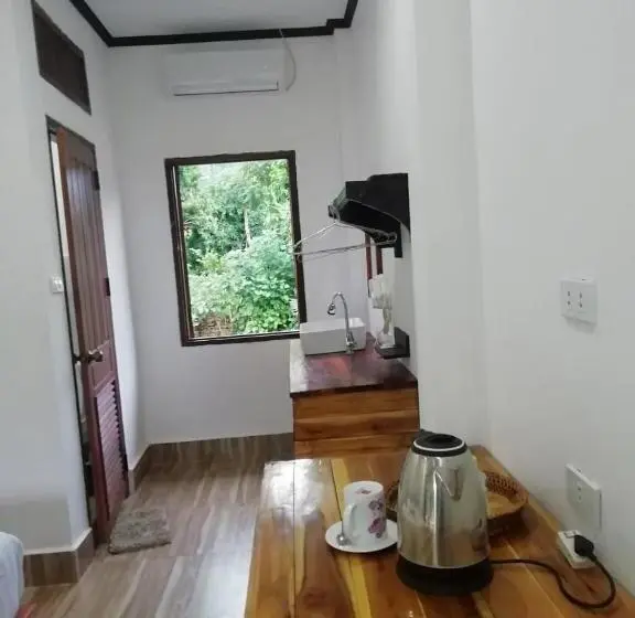 スーペリアールーム, Nam Ou View Villa