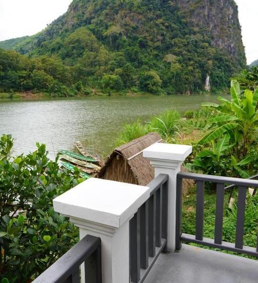 レイクビュースタンダードルーム, Nam Ou View Villa