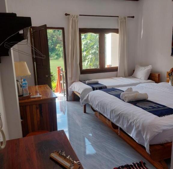 デラックスファミリールーム, Nam Ou View Villa