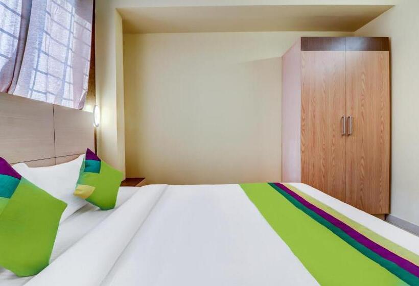 Номер Superior, Treebo Petals Suites