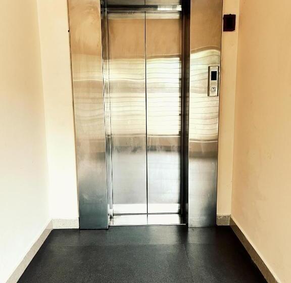 ツーベッドルーム　ヴィラ, Thrissur Villas Home Stay