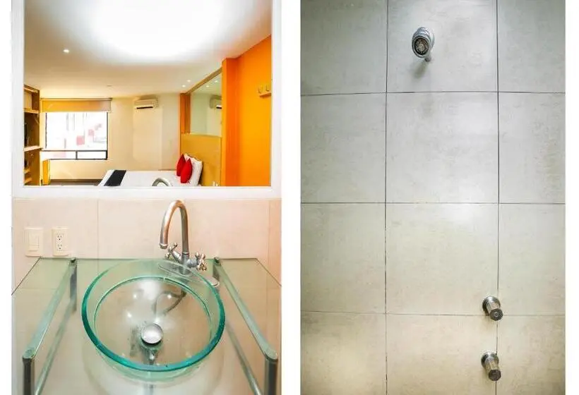 اتاق لوکس خانوادگی, Capital O Hotel Casa Blanca, Morelia