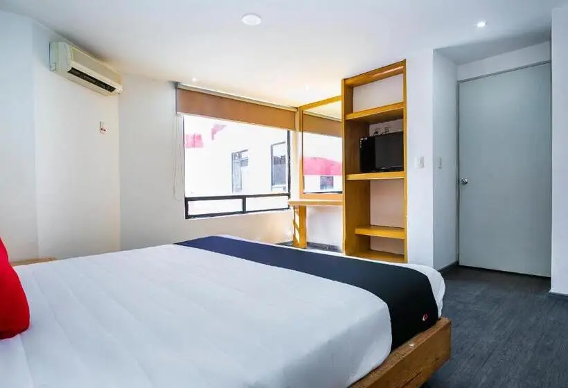 اتاق لوکس خانوادگی, Capital O Hotel Casa Blanca, Morelia