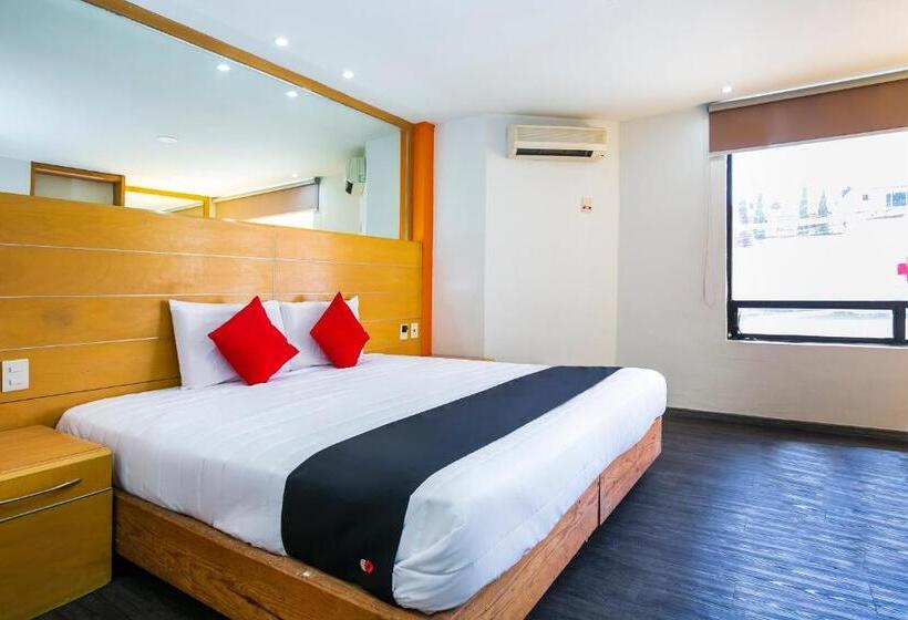 Quarto Familiar Deluxe, Capital O Hotel Casa Blanca, Morelia