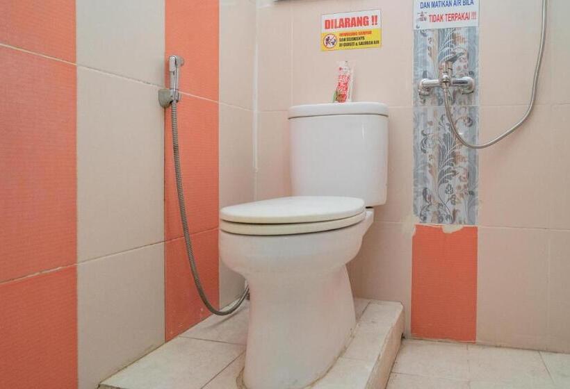 标准间, Reddoorz Syariah Near Jalan A Yani Km 8 Citraland