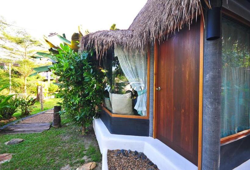 디럭스 방갈로, Cafe @luv22