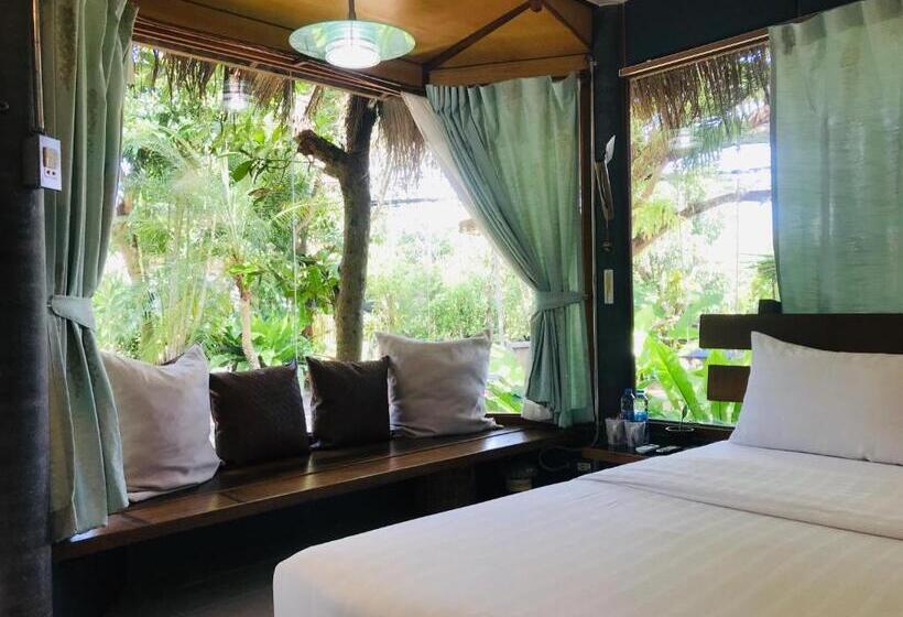 디럭스 방갈로, Cafe @luv22