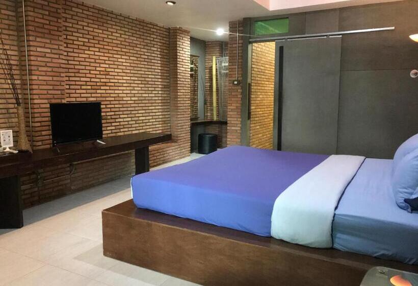 스탠다드 룸, Cafe @luv22