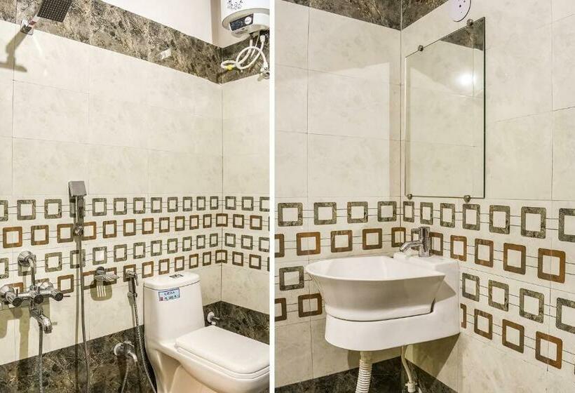 디럭스 트리플 룸, Capital O Jai Adisson