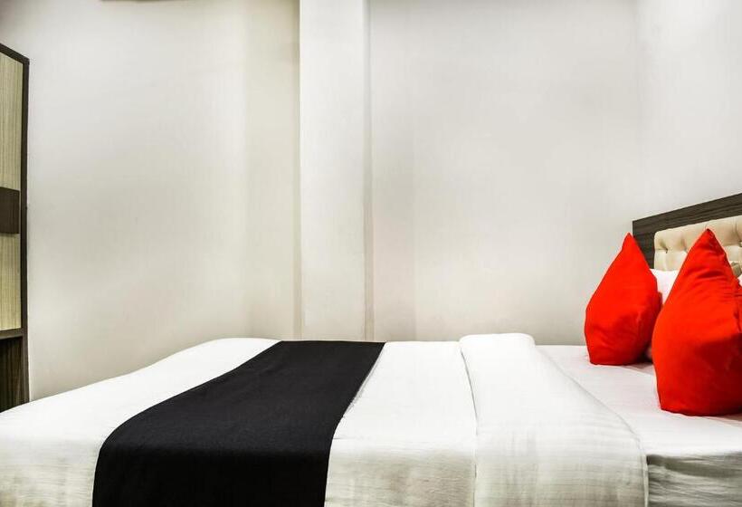 디럭스 트리플 룸, Capital O Jai Adisson