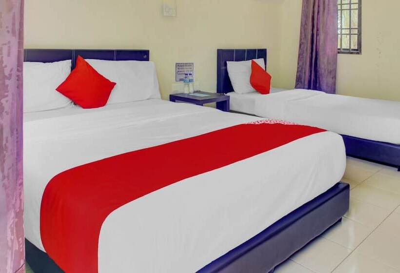 جناح سوبيريور, Oyo 89896 Sedili Inn Resort