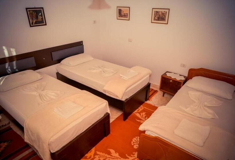 اتاق لوکس, Flora S Guesthouse  The Fir Gate