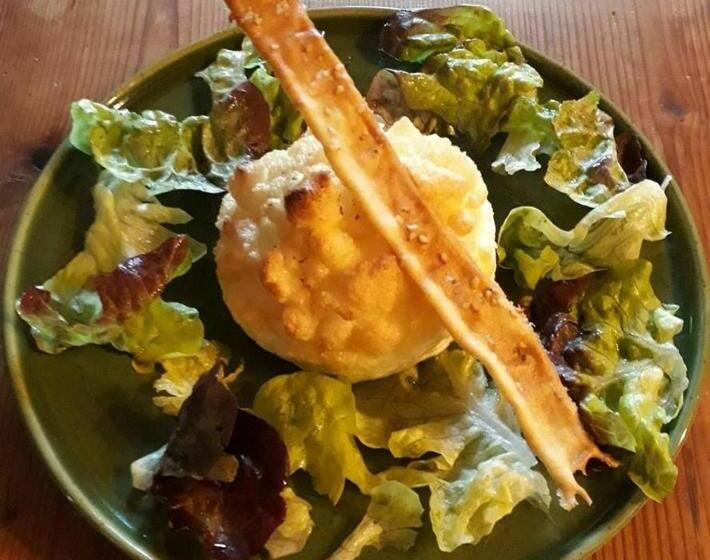 스탠다드 룸 산 전망, Lèdre