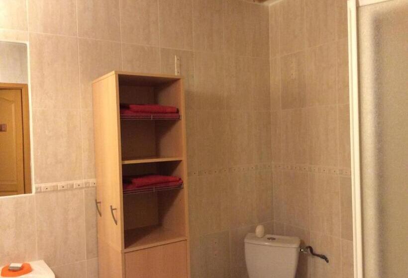 스탠다드 룸 산 전망, Lèdre