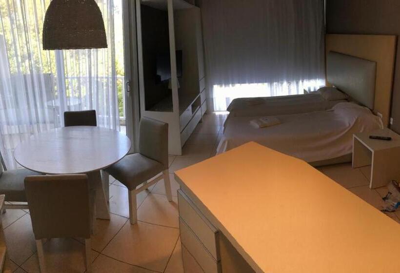 四人豪华间, Villa Agostina Apart & Spa